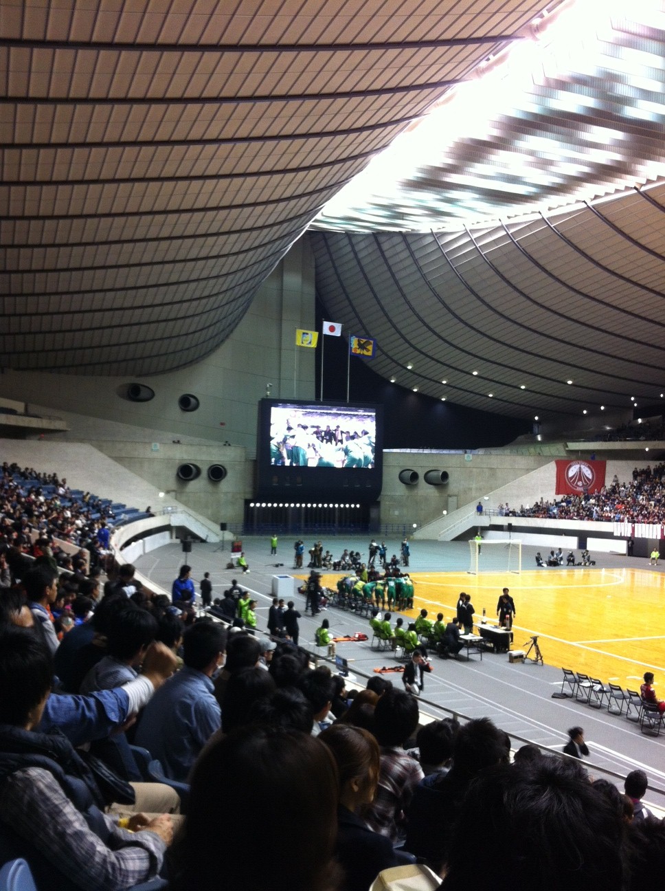 人見秀司の サッカーボールをめぐる冒険 3月 13