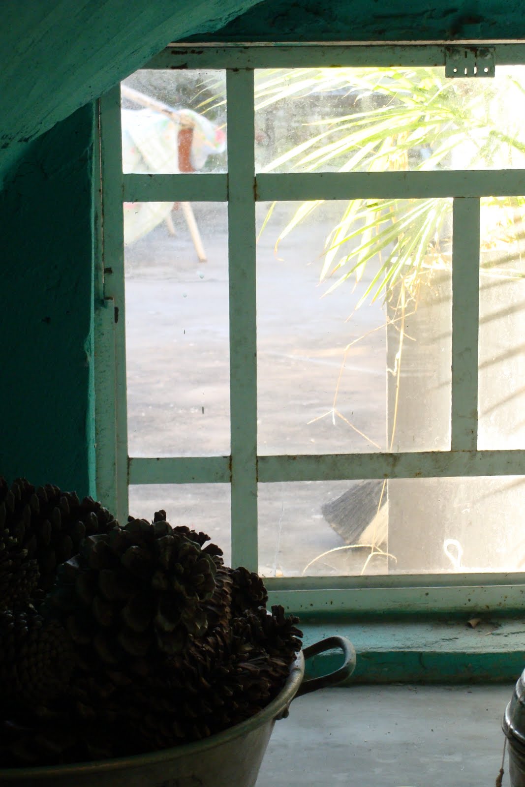 Puerta al sótano / Deco Marce