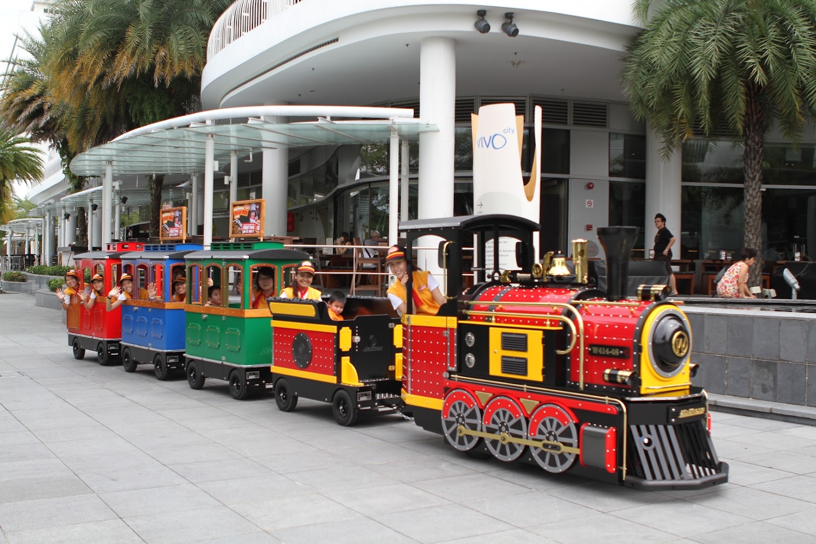 Mini Express Train Ride at VivoCity to Super Mommies