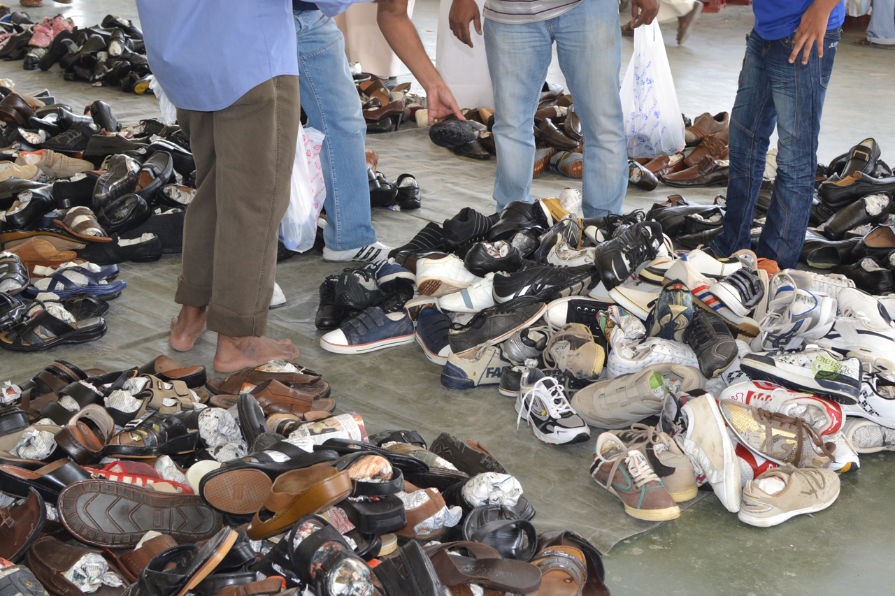 Quilt Me Happy! More Photos from the Kuwait Friday Market