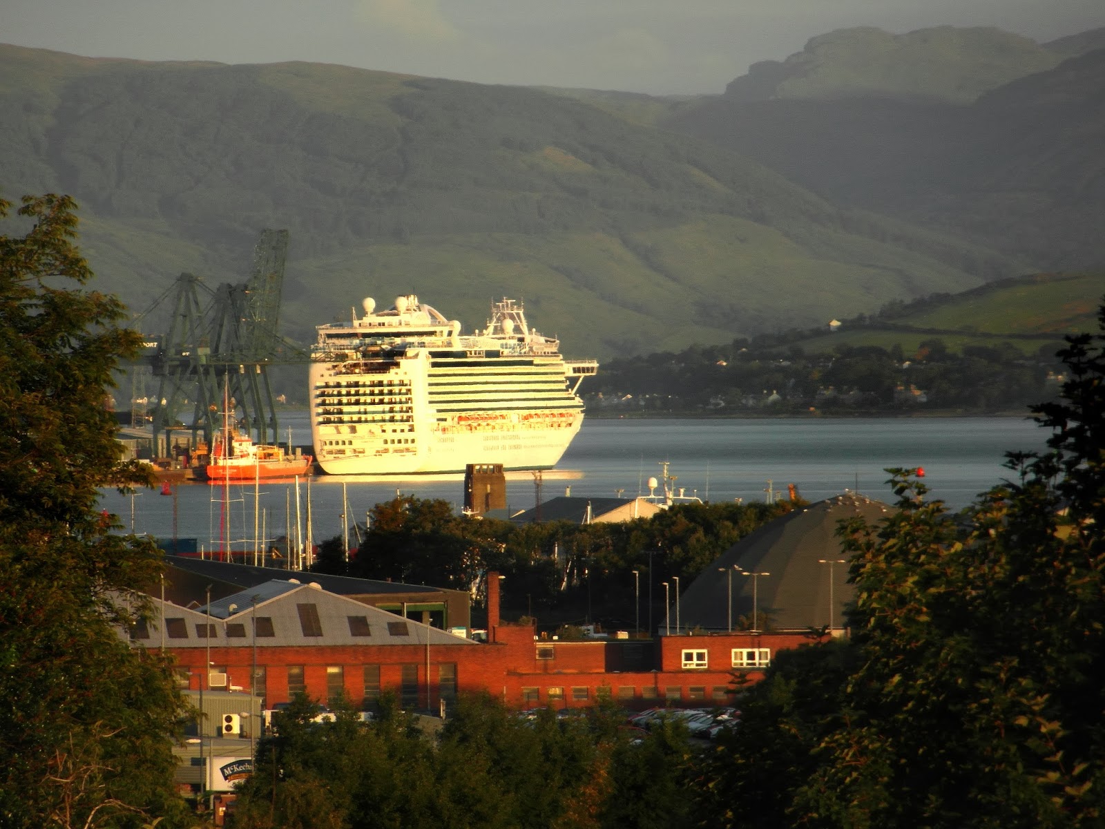 John Parker Pics Sunrise at Greenock Esplanade