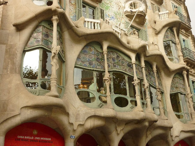 cosa vedere a barcellona, casa batlò