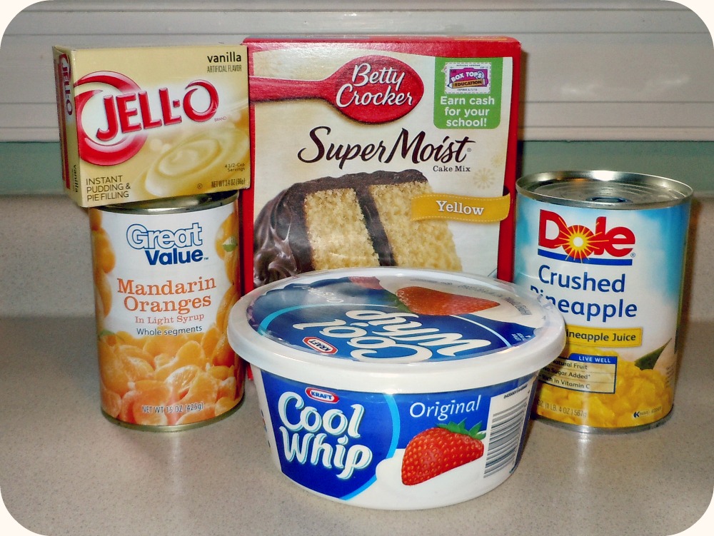 Easy Pineapple Cake With Cool Whip And Cake Mix Easy Pineapple Cake With Cool Whip And Cake Mix
