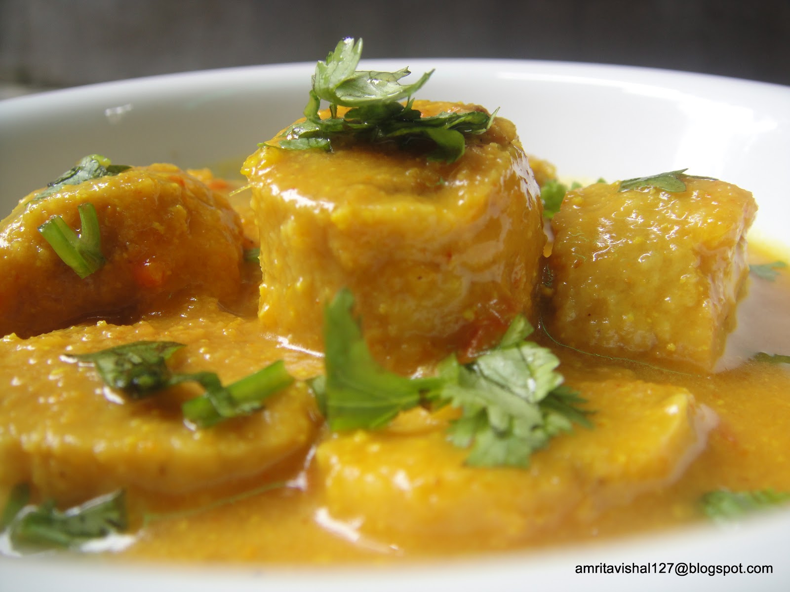 Sweet 'n' Savoury Besan ke Gatte (Chickpea flour dumplings in gravy)
