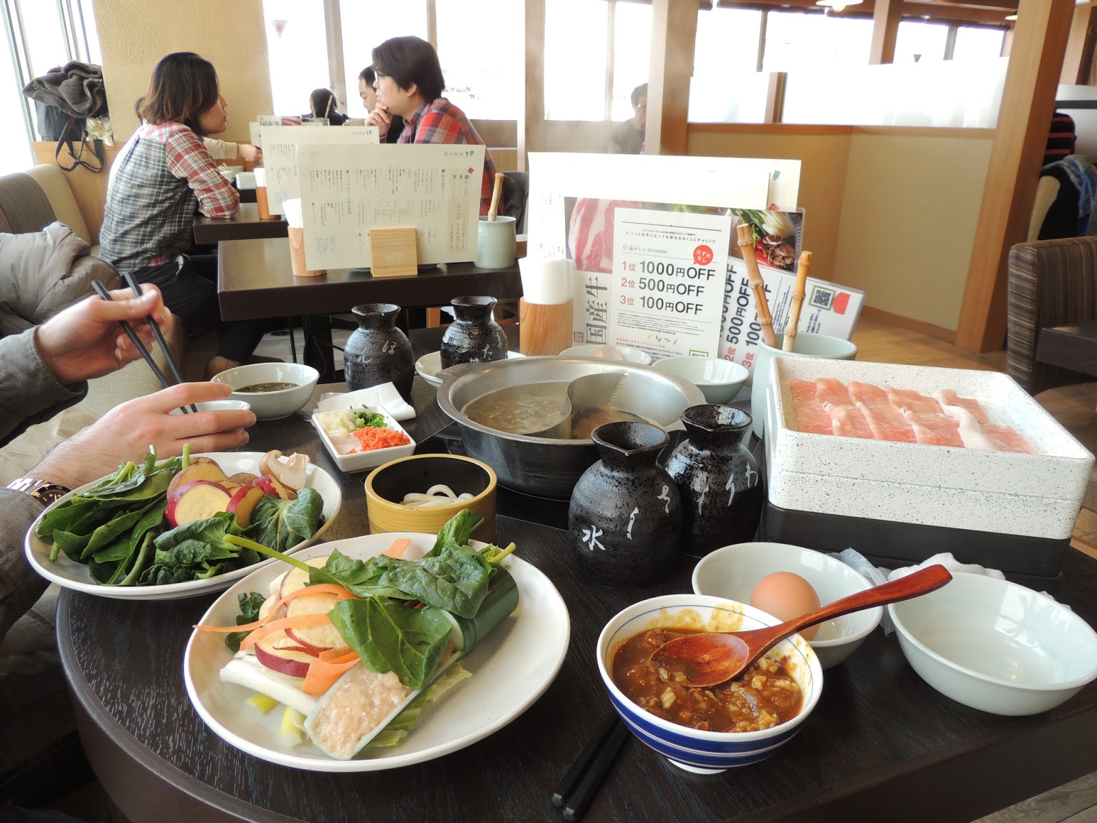 Tokyo Food Blog Sukiyaki Shabu Shabu In Shinjuku 鍋ぞう 新宿東口店
