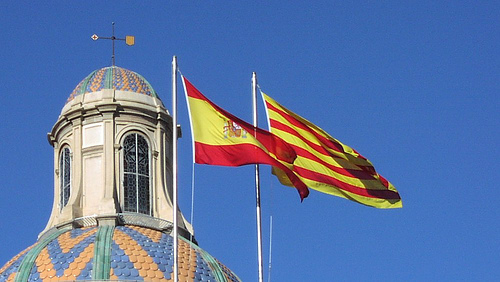 Banderas de España y Cataluña