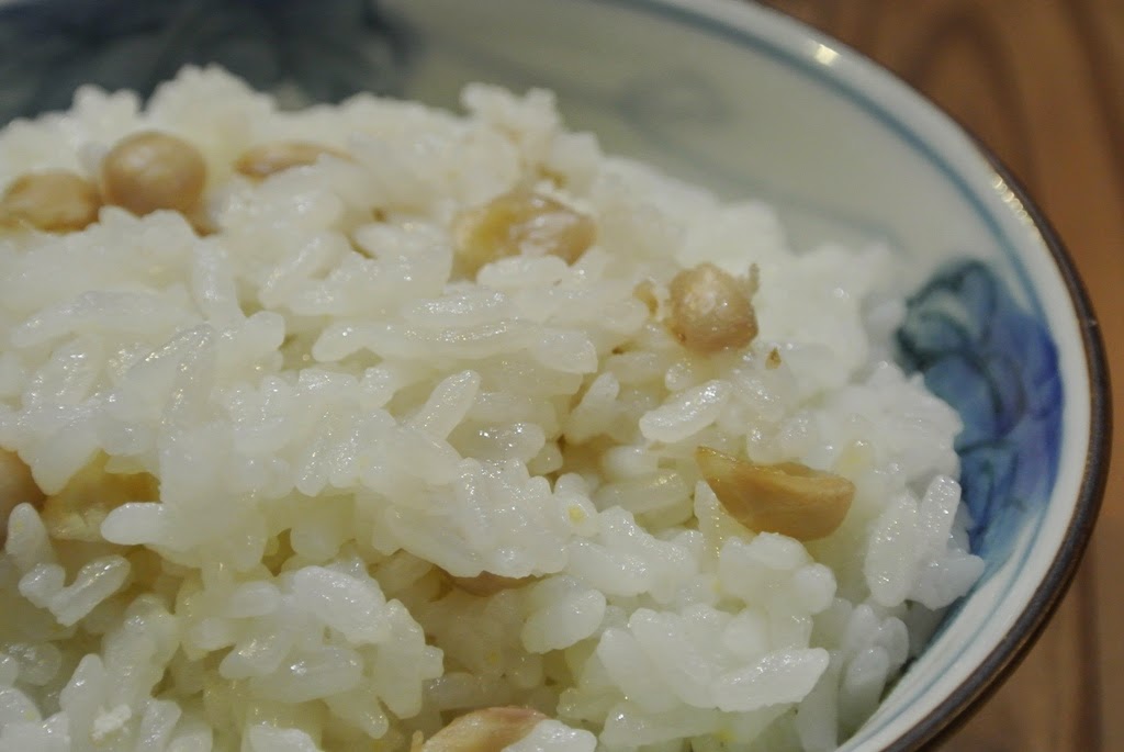 Back To Nature スダジイの食べ方 シイの実ごはん