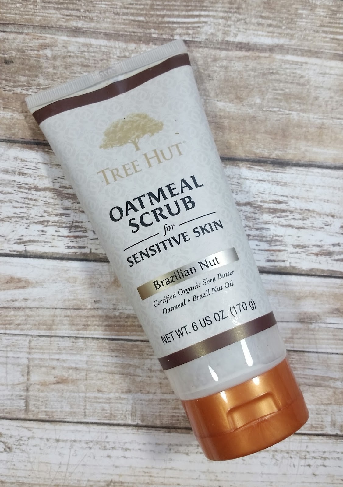 Tree Hut Oatmeal Scrub for Sensitive Skin