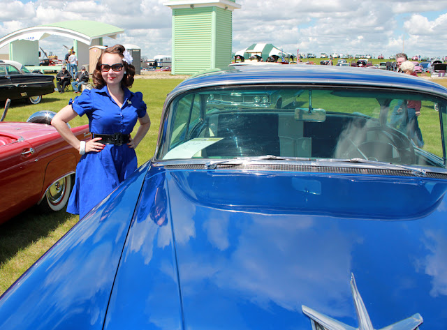 retro 1950s 1940s vintage car old school