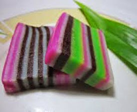 Resep praktis (mudah)membuat jajanan pasar kue lapis tepung beras enak, lezat