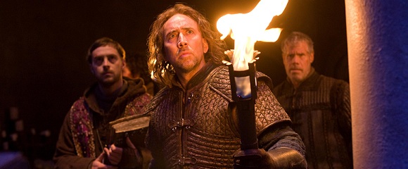 Stephen Campbell Moore, Nicolas Cage e Ron Perlman em CAÇA ÀS BRUXAS (Season of the Witch)