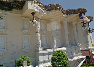 Odd Locations On Google Maps: Upside Down You're Turning Me