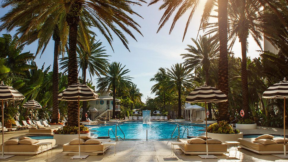 Luxury Life Design The Raleigh Miami Beach A Timeless