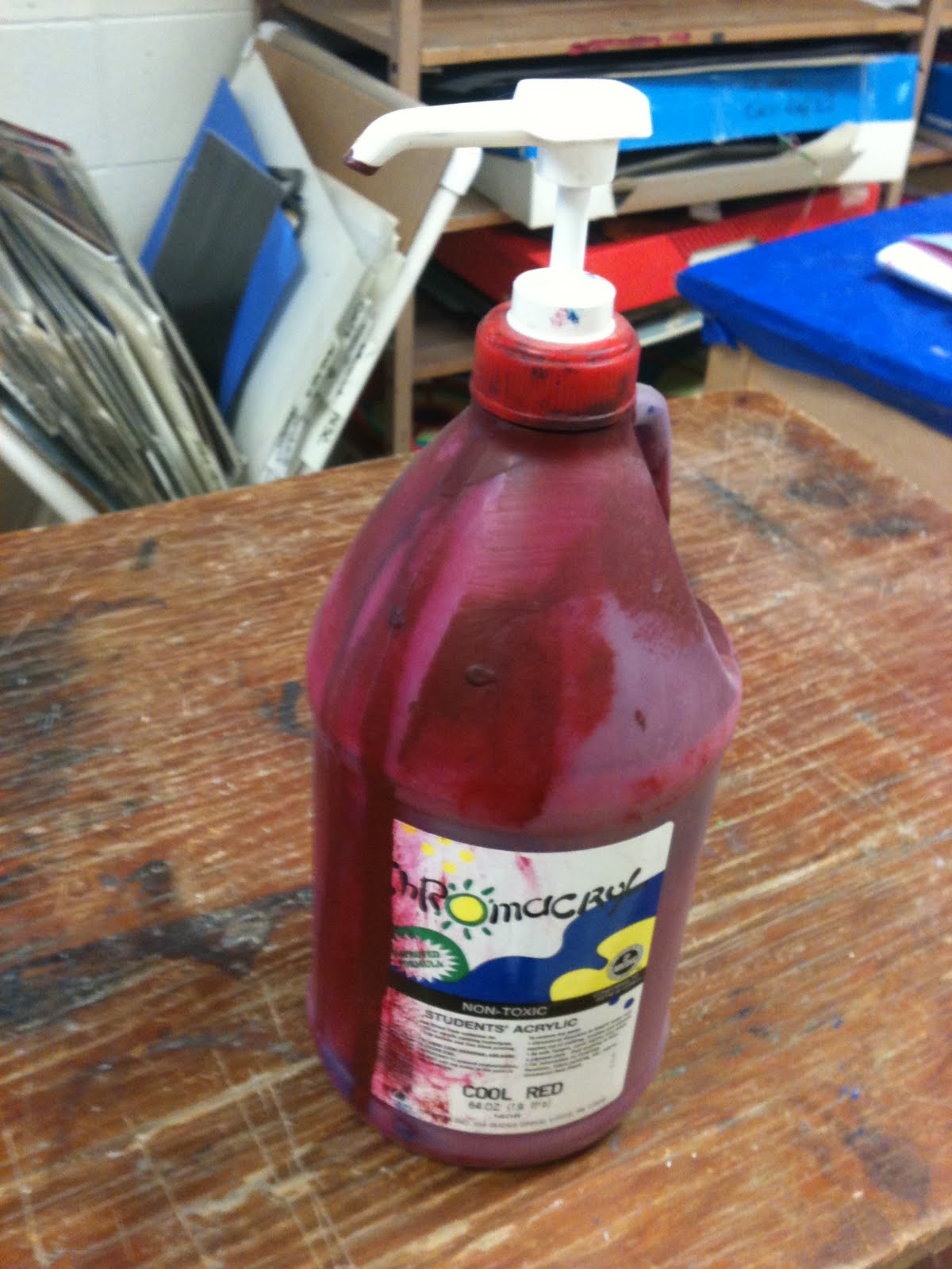 Art Moments Storing Acrylic Paint