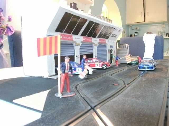 scalextric garage