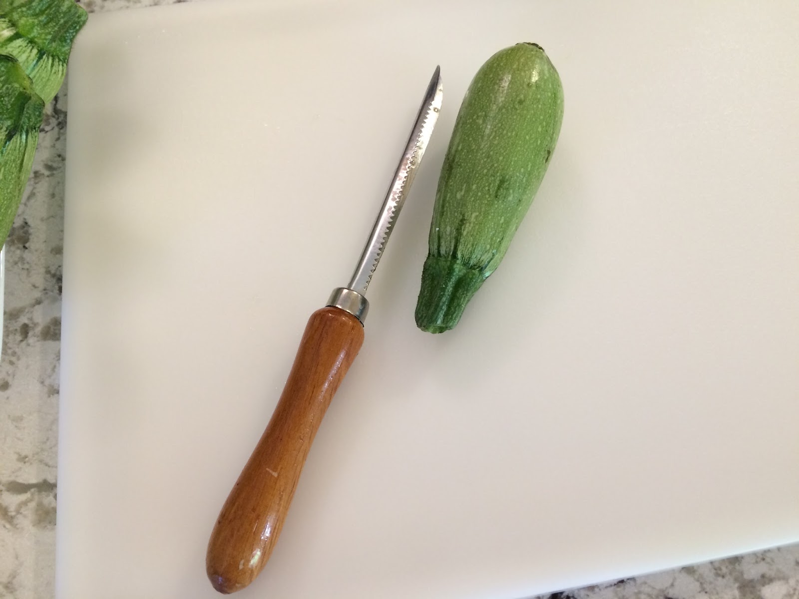 Cali's Cuisine Tutorial How to Core Zucchini for Stuffing