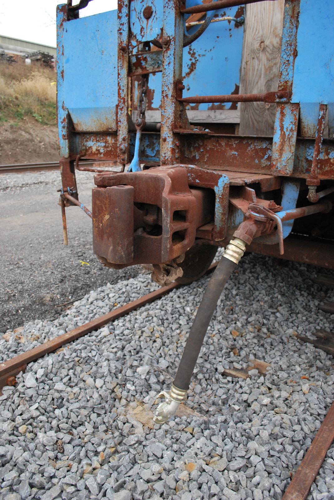 Rochester & Genesee Valley Railroad Museum Air brake work on LV 95100