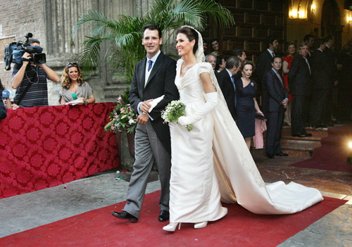 blog mi boda: ¿vestido de novia de victorio & lucchino o de armani?