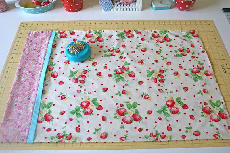 lovely little handmades a magic pillowcase tutorial!
