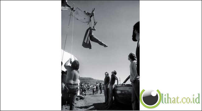 [Image: Spesial+Visual+Efek+Film+Terbaik.jpg]