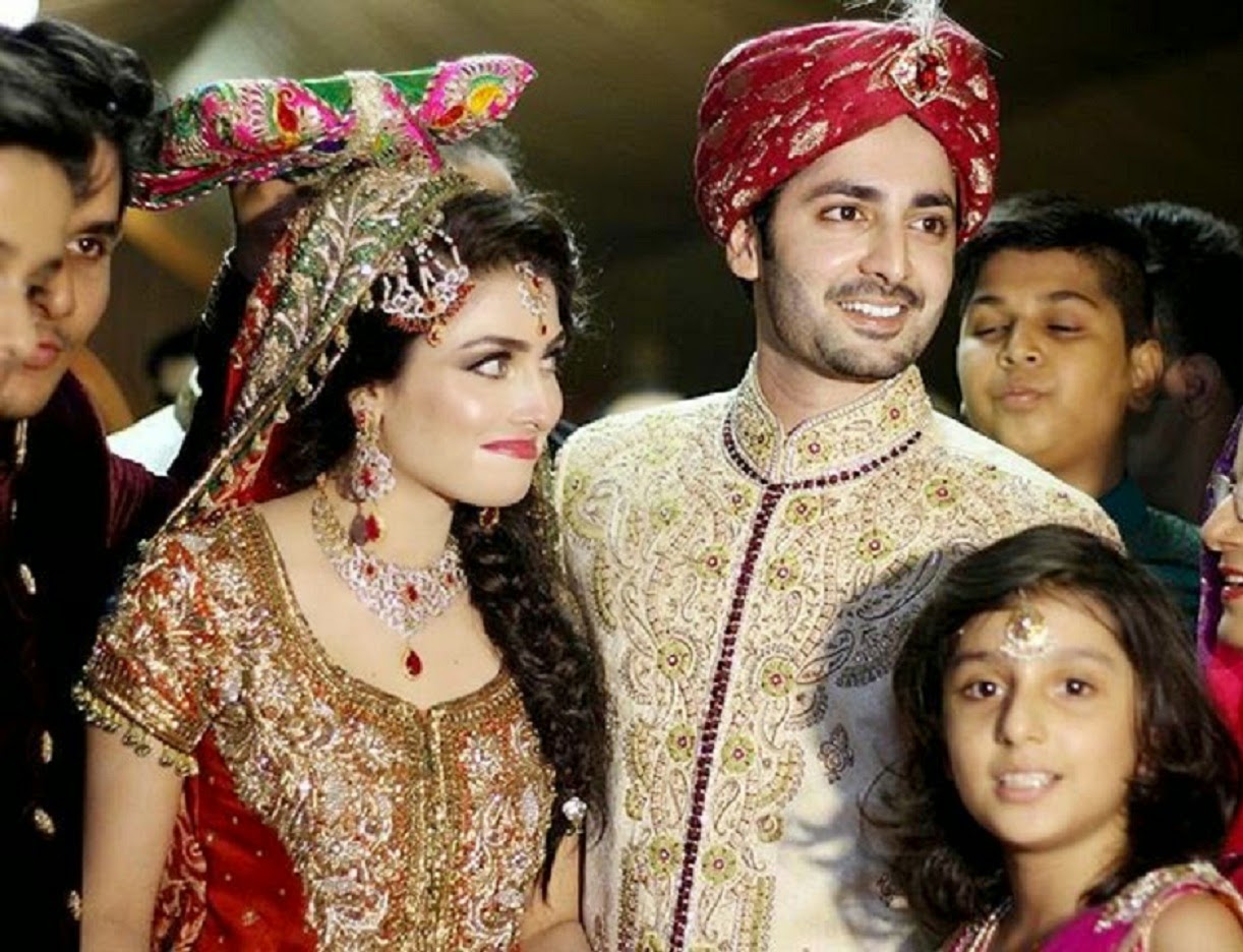 Ayeza Khan and Danish Taimoor Wedding Pictures Wallpapers Free Download