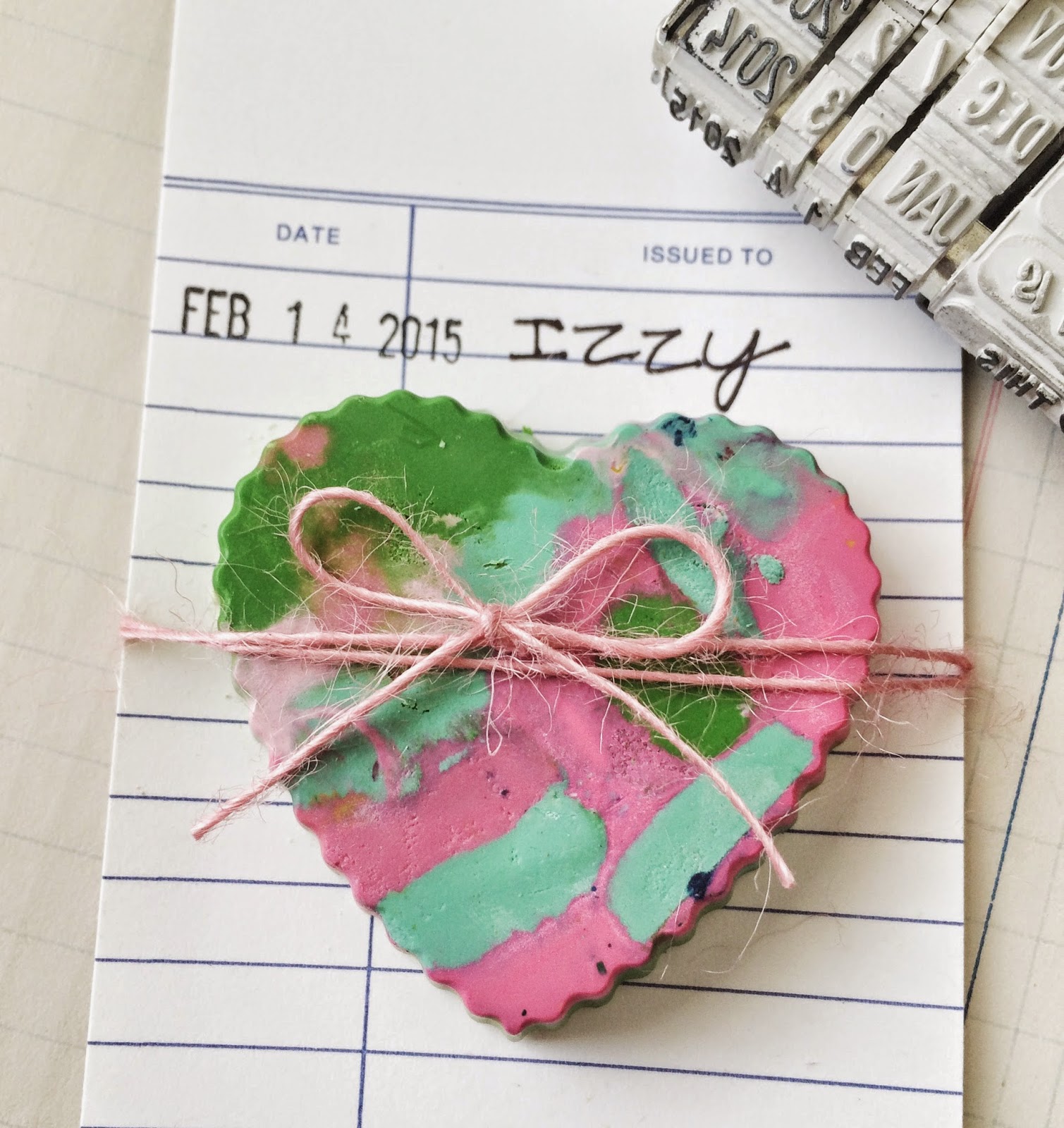 Hearth Handmade: Valentine's Day Heart Crayons for the Kids