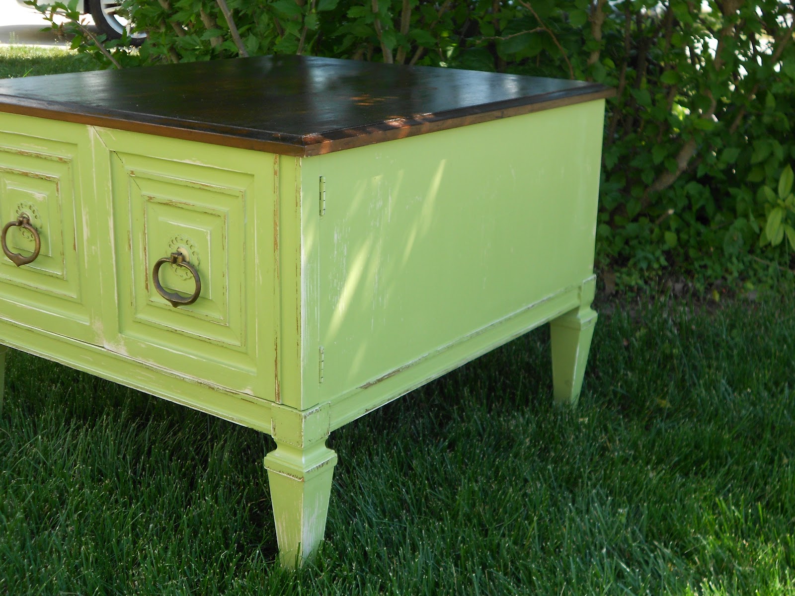 Lila's Pockets Green Square Coffee Table