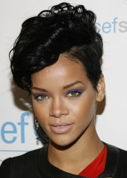 Rihanna Short Hairstyles:99 Hairstyles and Haircuts