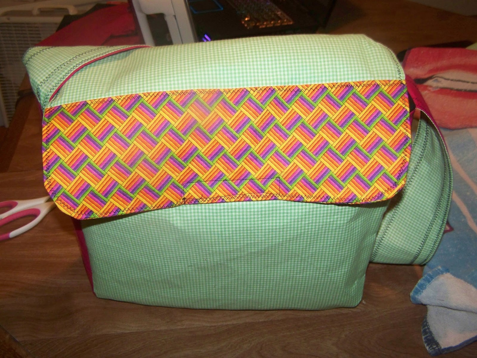 A to Z for Moms Like Me Messenger Bag Instructions