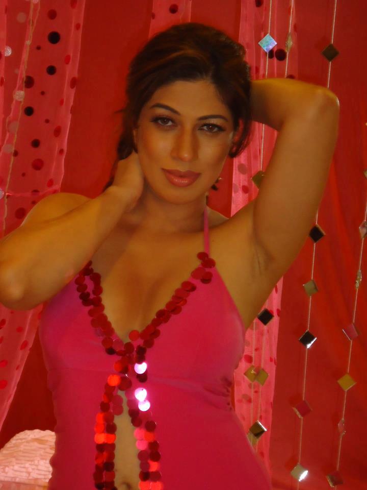 Anusha Rajapaksha Hot