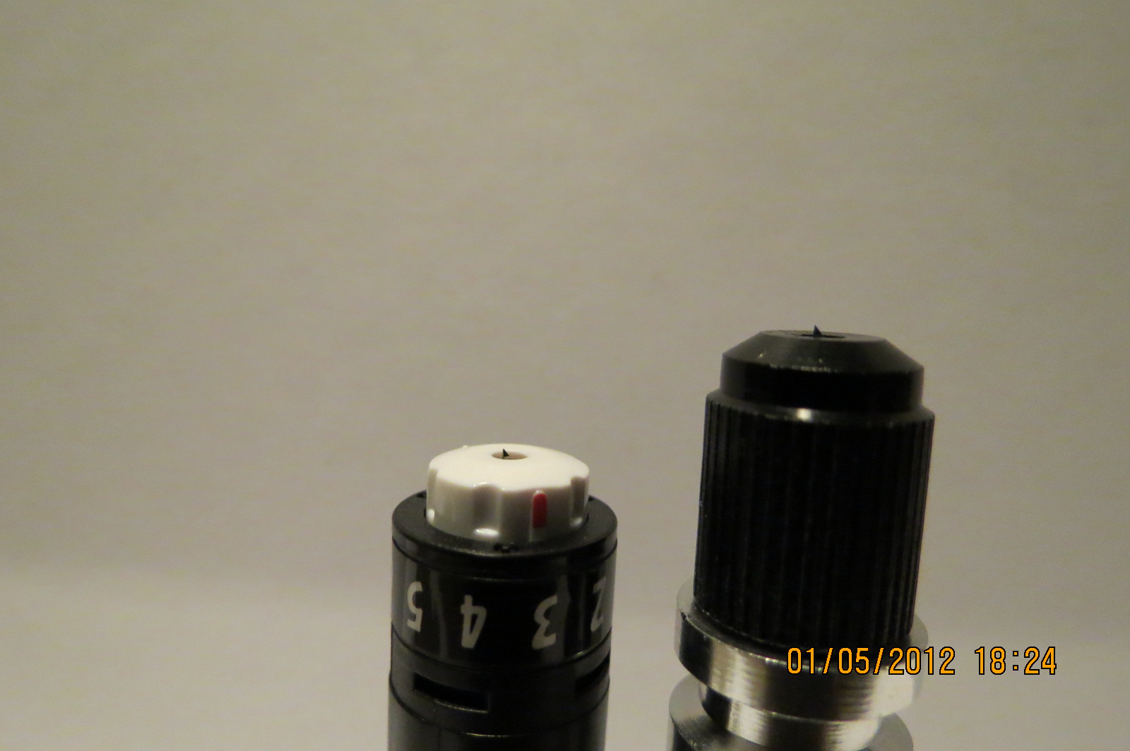 Ligaya's Creativity Zone The CB09 (Aluminum) Blade Holder