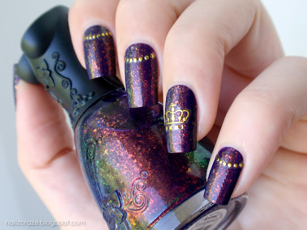 nfu 51 & golden crown nail art