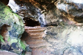 Cangas de Onís, Corao, cueva del Cuélebre