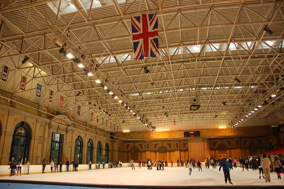 13 Best Places to Go For Ice Skating In London This Winter