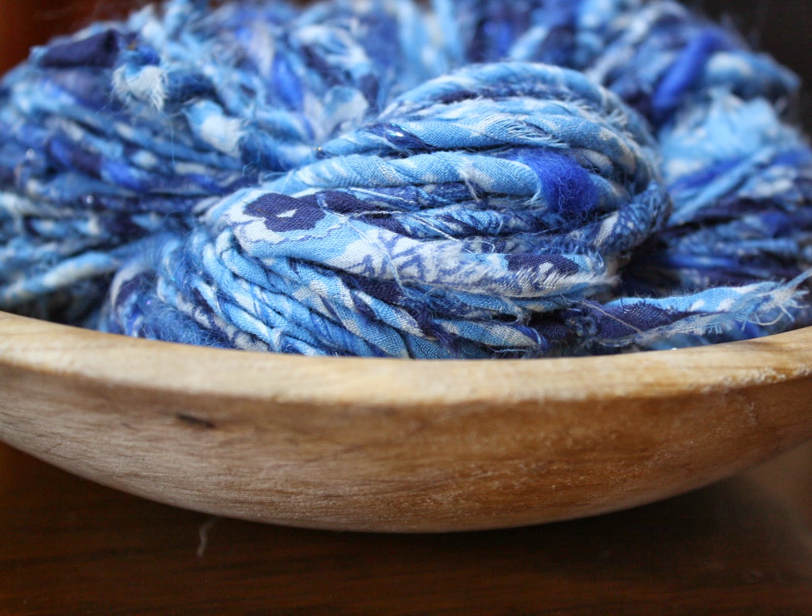 UMELECKY Spinning Fabric