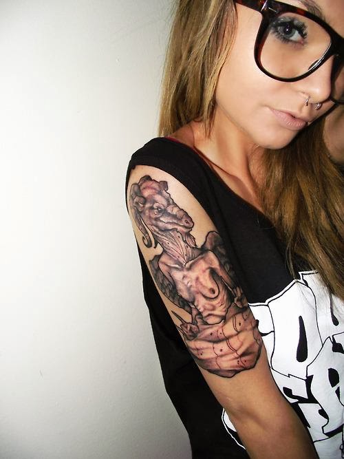 worlds prettiest tattoos 25 beautiful shoulder wing tattoo ideas worlds prettiest tattoos 25 beautiful shoulder wing tattoo ideas