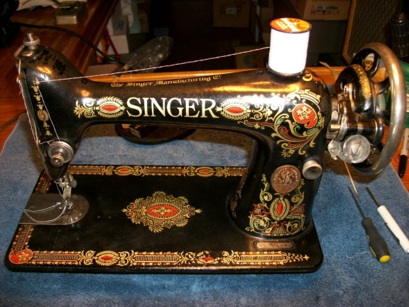 Perfect Stitch 40 Singer Model 40 Red Eye Treadle Refurb Cool Red Eye Singer Sewing Machine Perfect Stitch 40 Singer Model 40 Red Eye Treadle Refurb Cool Red Eye Singer Sewing Machine