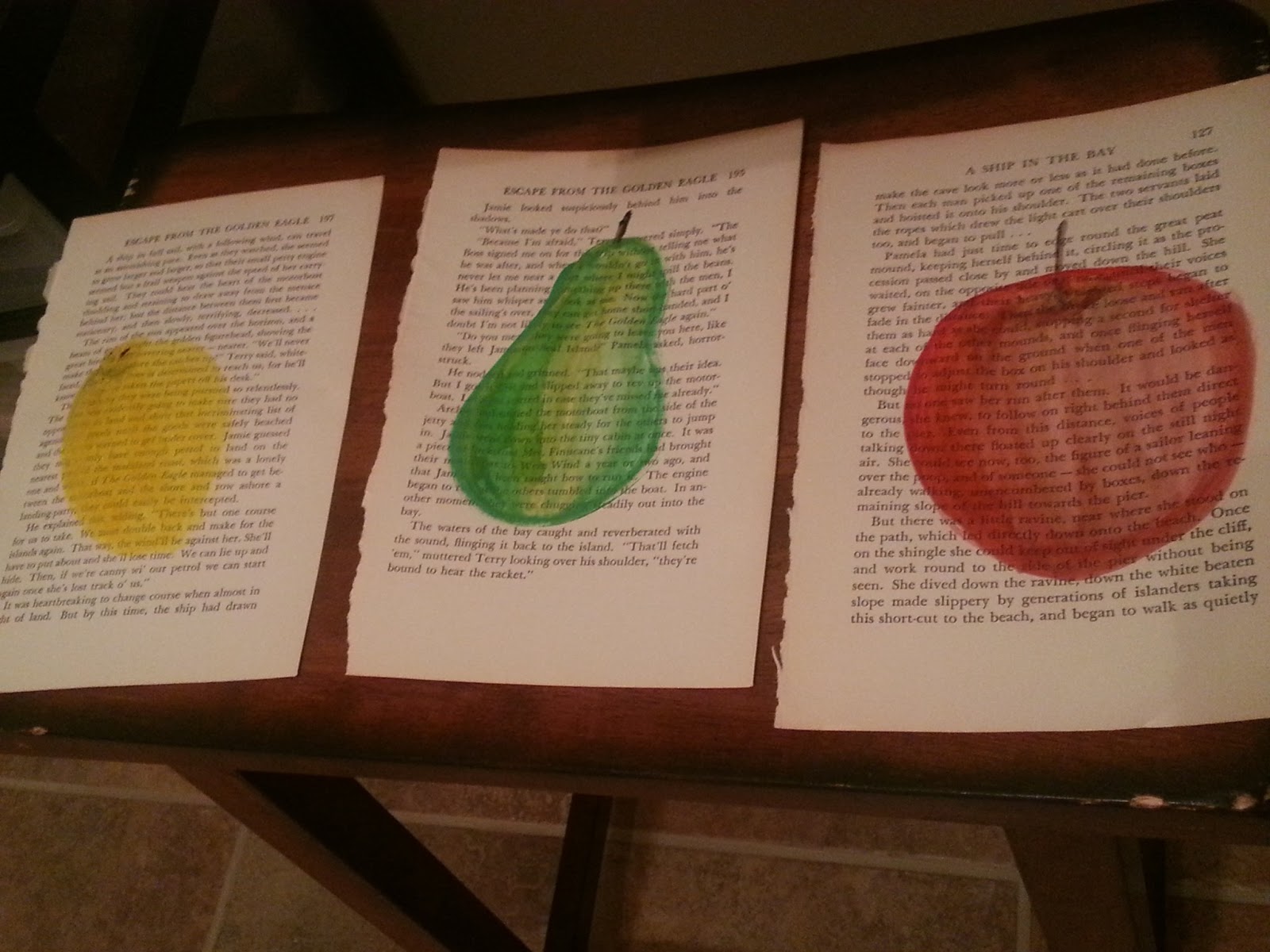 Connoisseur of Creativity DIY painting on old book pages