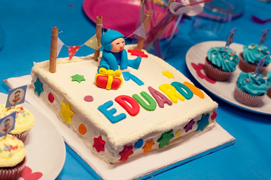 IMUACAKES Tarta de Pocoyo para el pequeño Eduardo