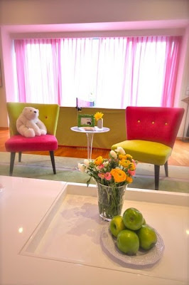sala moderna gris fucsia y verde lima sala moderna gris fucsia y verde lima