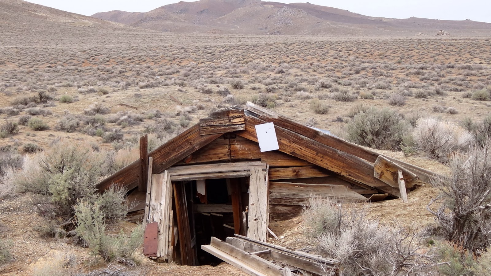 The Fly Syndicate Off Roading in Nevada The Tungsten Workings of the