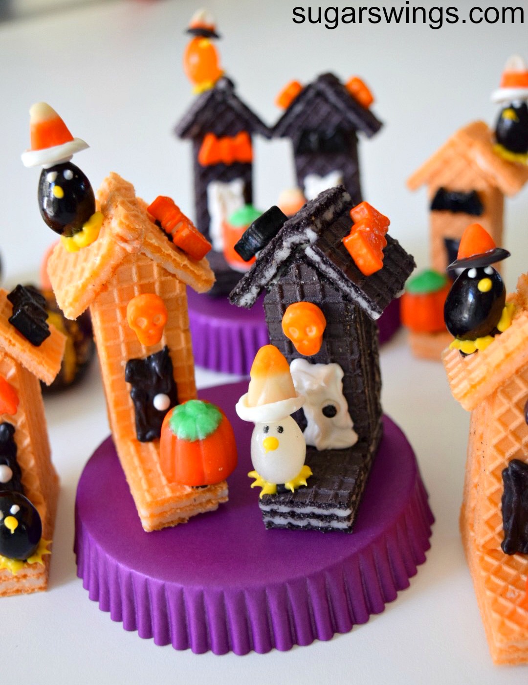 Sugar Swings! Serve Some Halloween Sugar Wafer Mini Houses