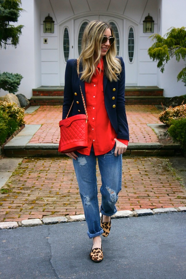 sorelle in style dressing up boyfriend jeans