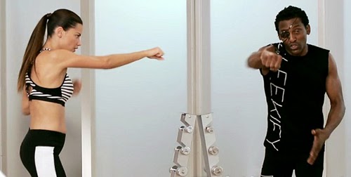 Adriana Lima: Bí quyết lấy lại dáng siêu tốc