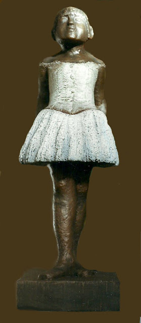 escultura en porex de bailarina