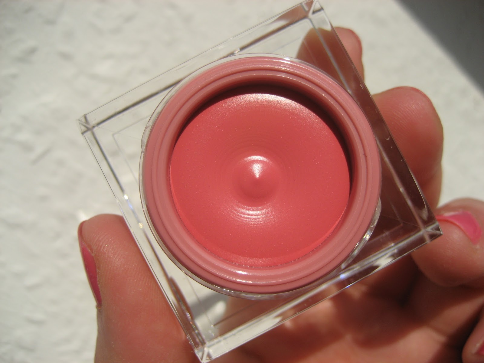 delicate hummingbird. Yves Saint Laurent Crème de Blush 2 Powdery Rose