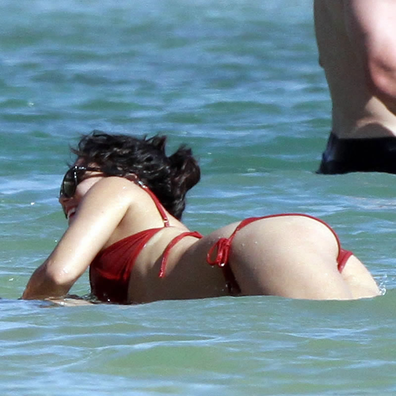 free blue voyager porn videos vanessa hudgens ass crack