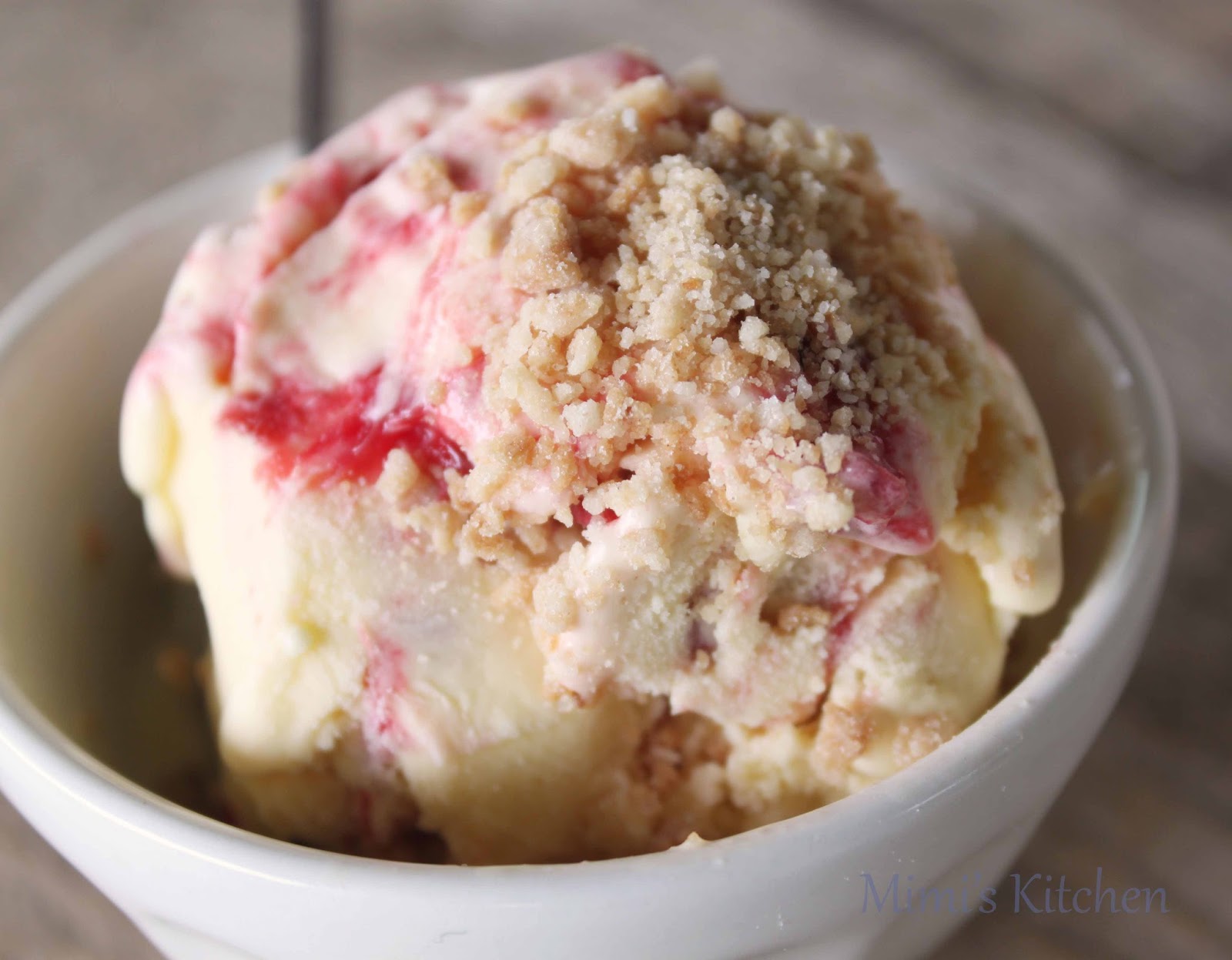 Mimi's Kitchen Strawberry Rhubarb Pie Ice Cream