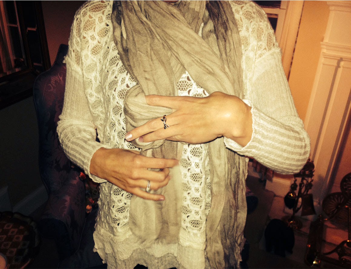 A Touch of Southern Grace How To Tie A Woven Scarf Knot