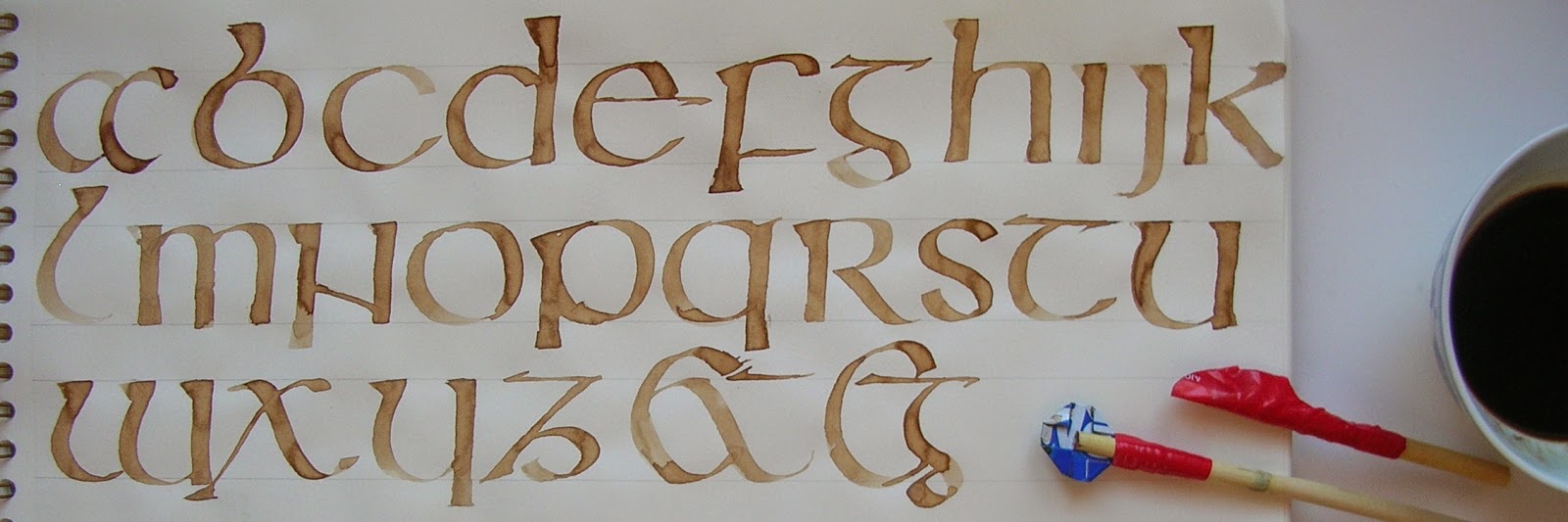 L Art De La Calligraphie Latine Calligraphie Latine Enluminure